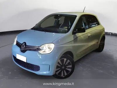 Renault Twingo Techno 22kWh del 2023 usata a Meda
