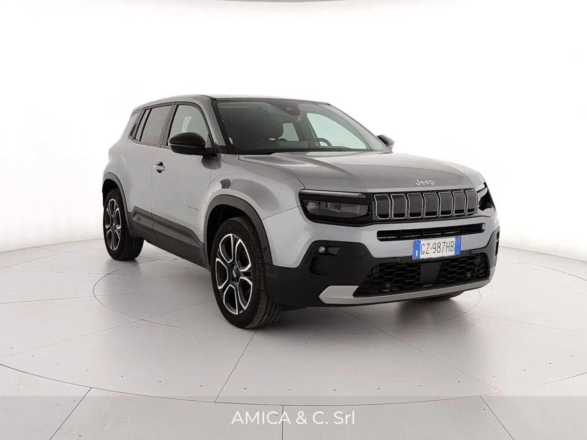 Jeep Avenger usata a Caserta