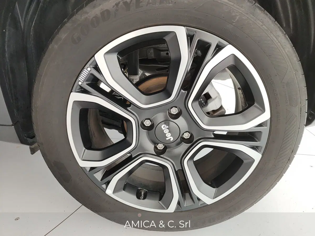 Jeep Avenger usata a Caserta (10)