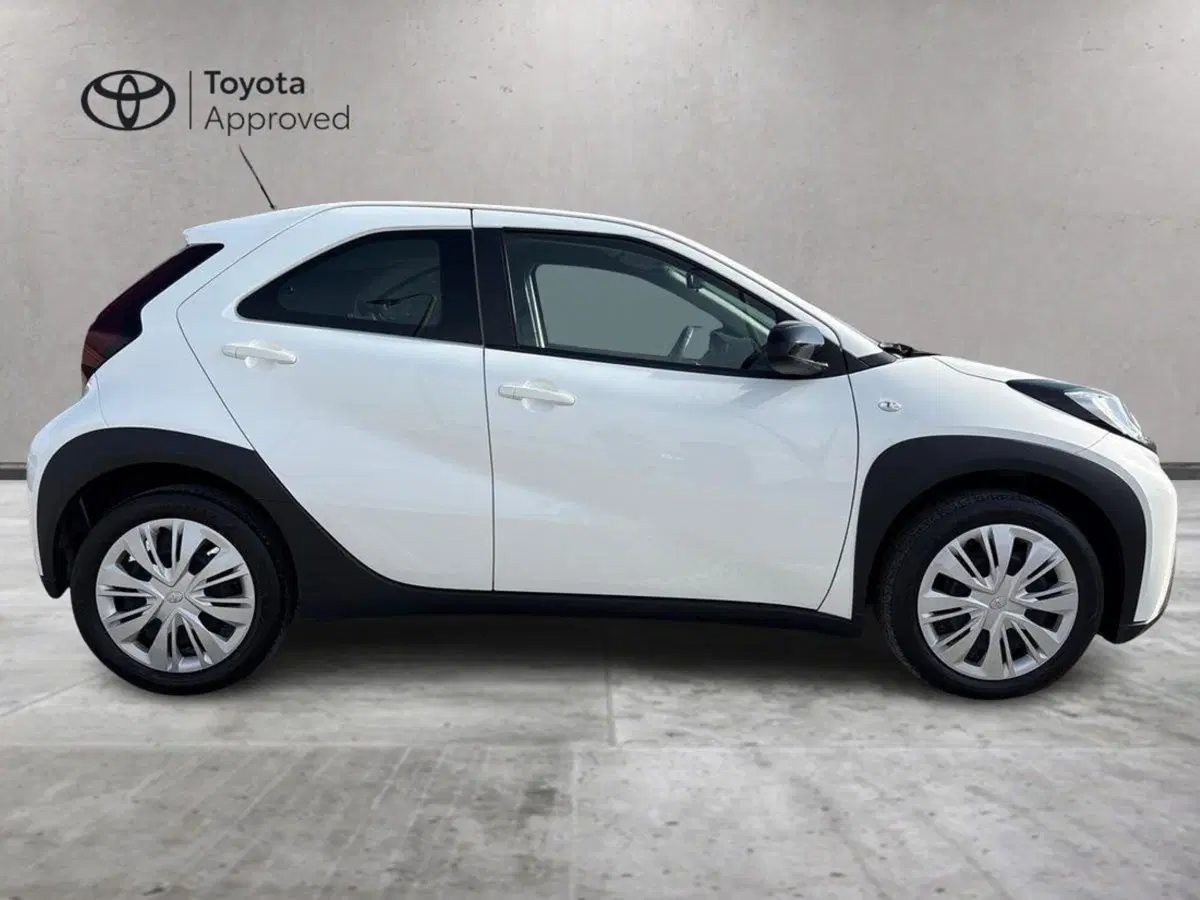 Toyota Aygo X usata a Padova (7)