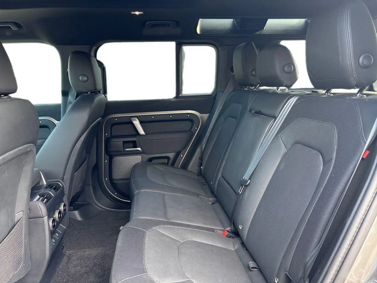 Land Rover Defender usata a Venezia (11)
