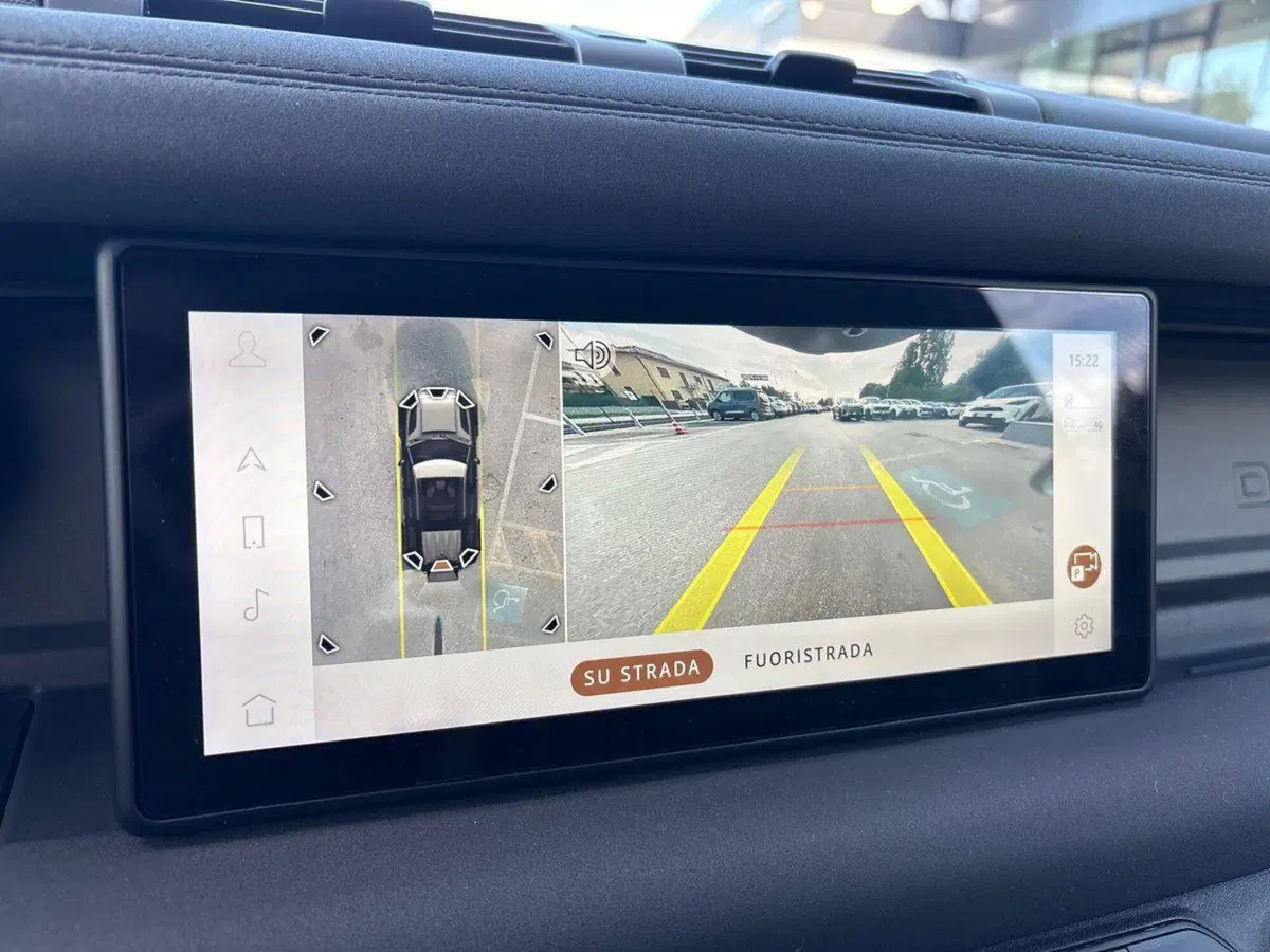 Land Rover Defender usata a Venezia (16)