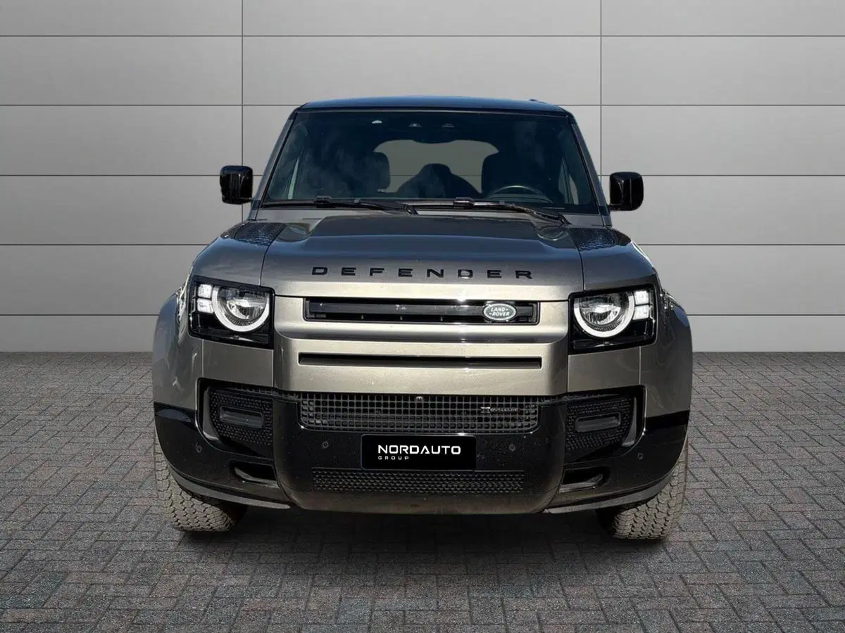 Land Rover Defender usata a Venezia (4)