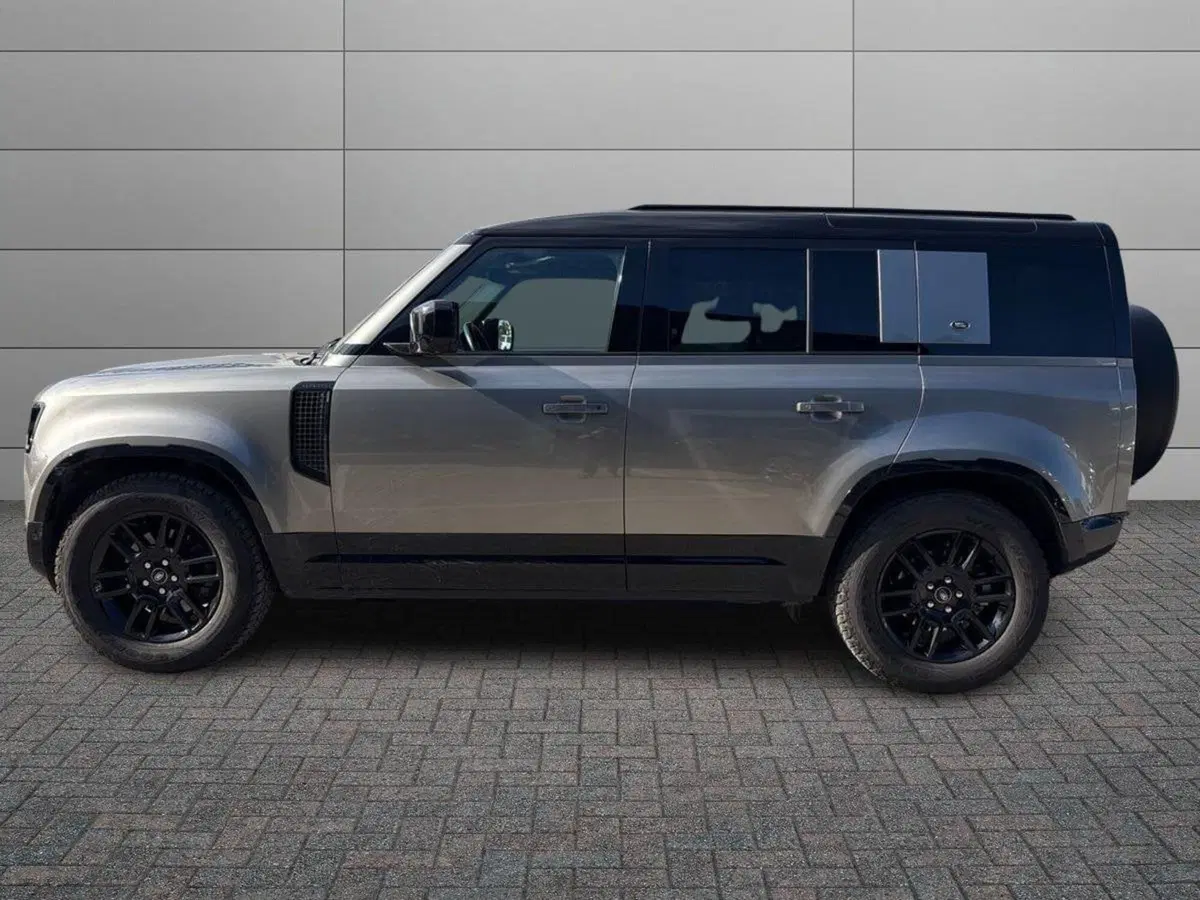 Land Rover Defender usata a Venezia (5)