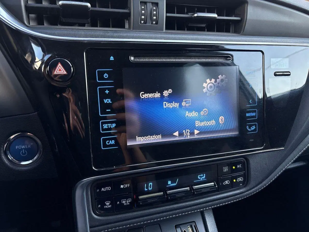 Toyota Auris usata a Venezia (14)