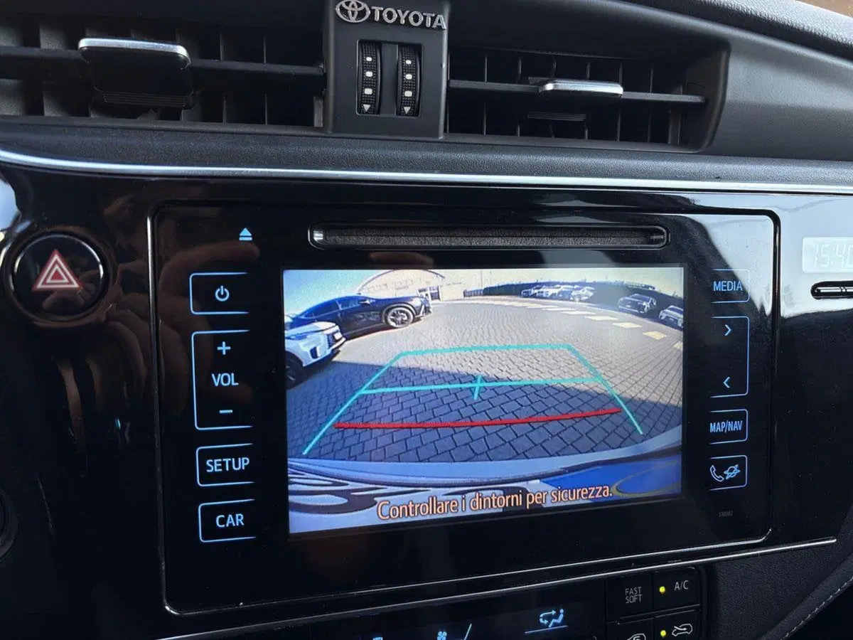 Toyota Auris usata a Venezia (15)