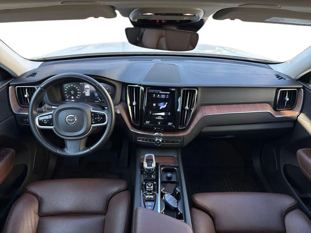 Volvo XC60 usata a Venezia (10)