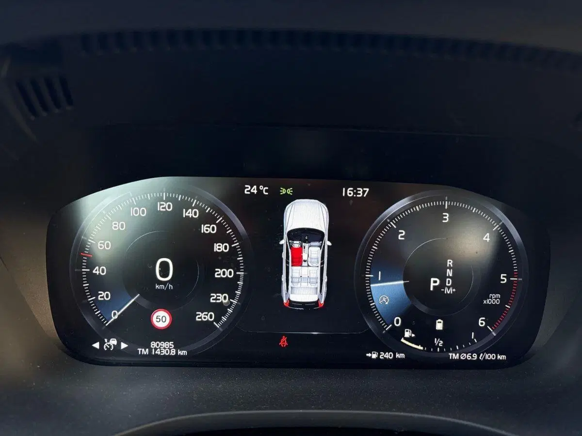 Volvo XC60 usata a Venezia (12)