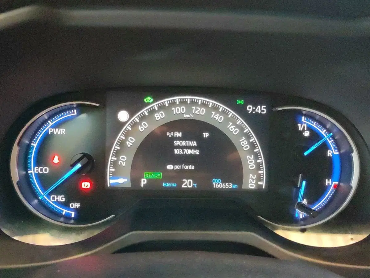Toyota Rav4 usata a Milano (10)
