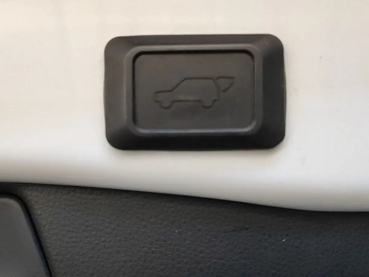Toyota Rav4 usata a Milano (13)