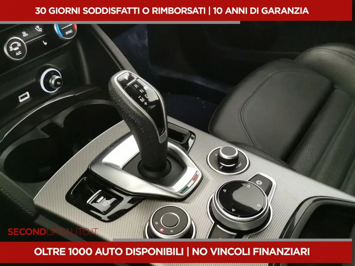 Alfa Romeo Stelvio usata a Chieti (7)