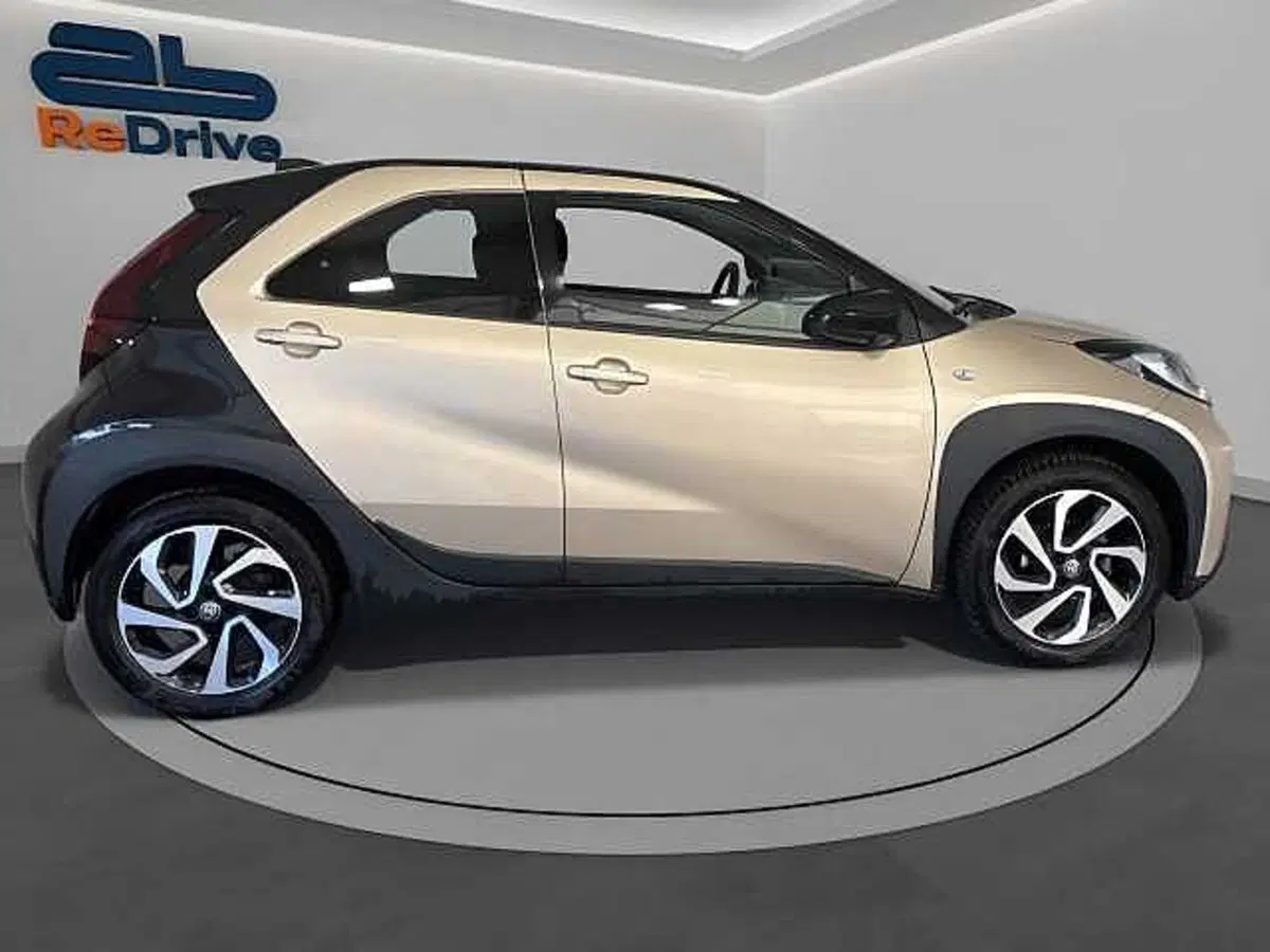 Toyota Aygo X usata a Roma (3)