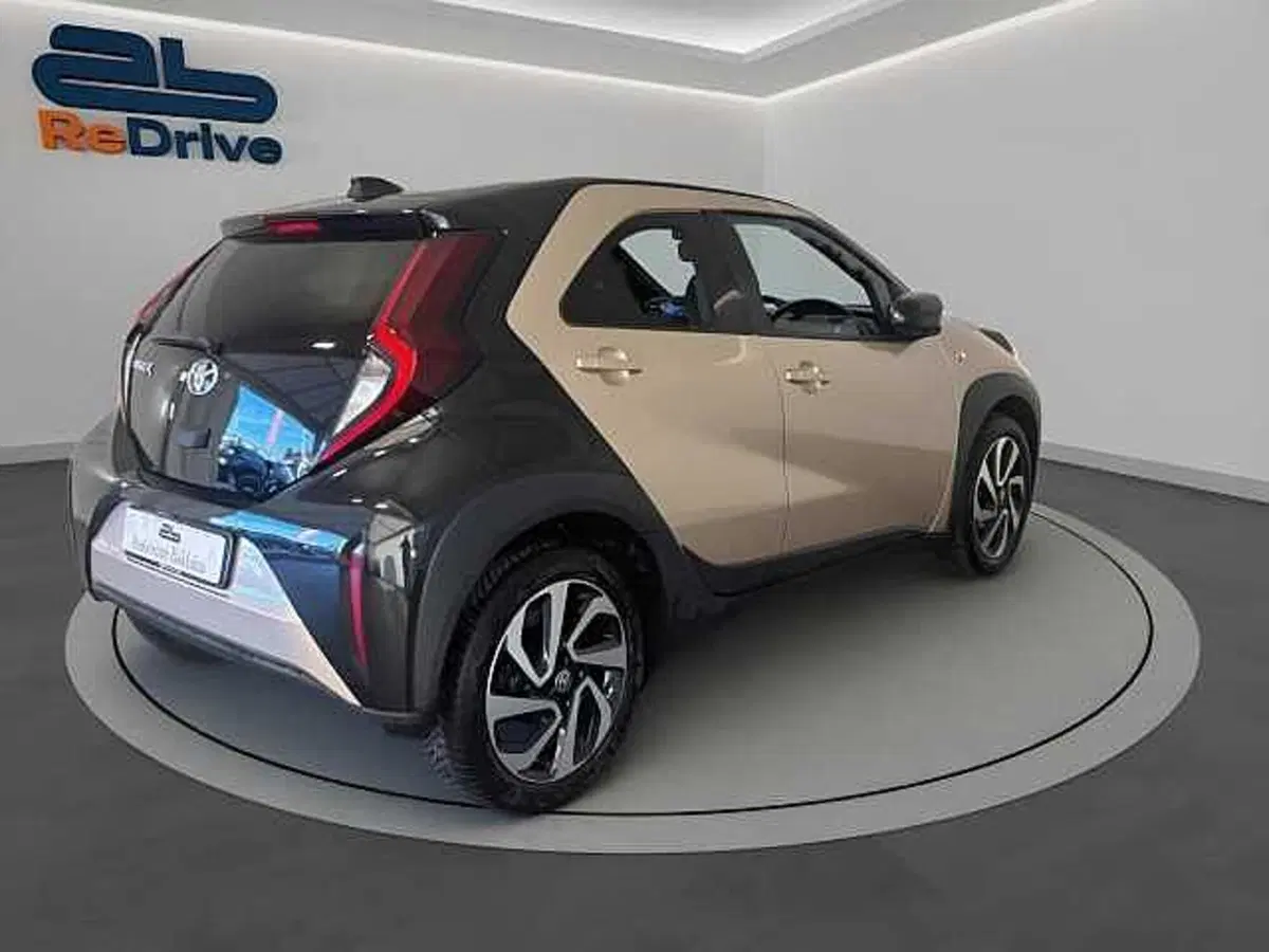 Toyota Aygo X usata a Roma (4)