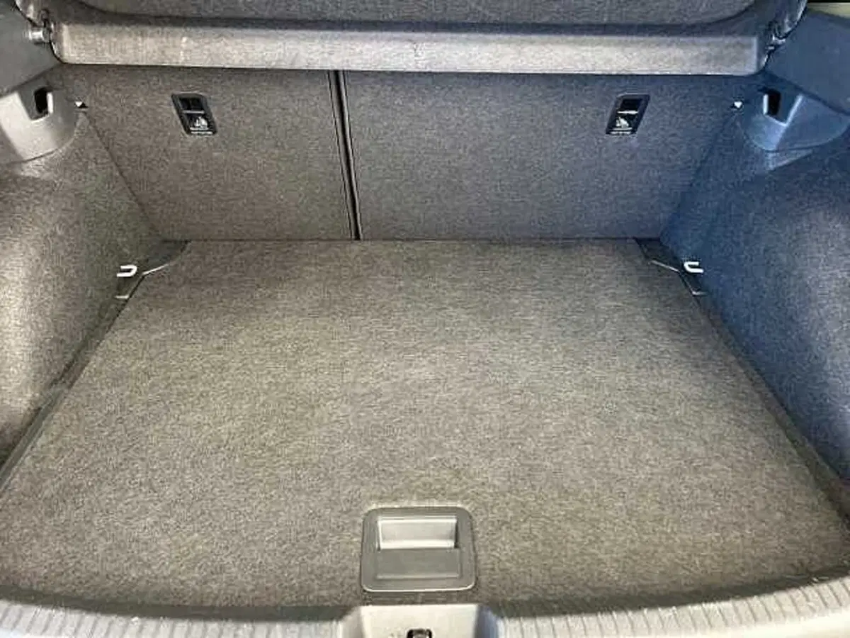 Volkswagen Taigo usata a Roma (11)