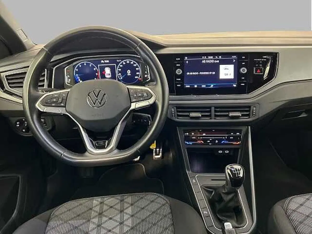 Volkswagen Taigo usata a Roma (7)