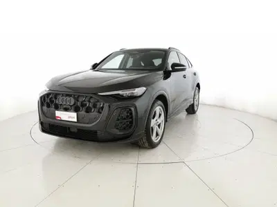 Audi Q5 Sportback 2.0 tdi mhev+ Business Advanced quattro 204cv s-tronic del 2025 usata a San Giovanni Teatino
