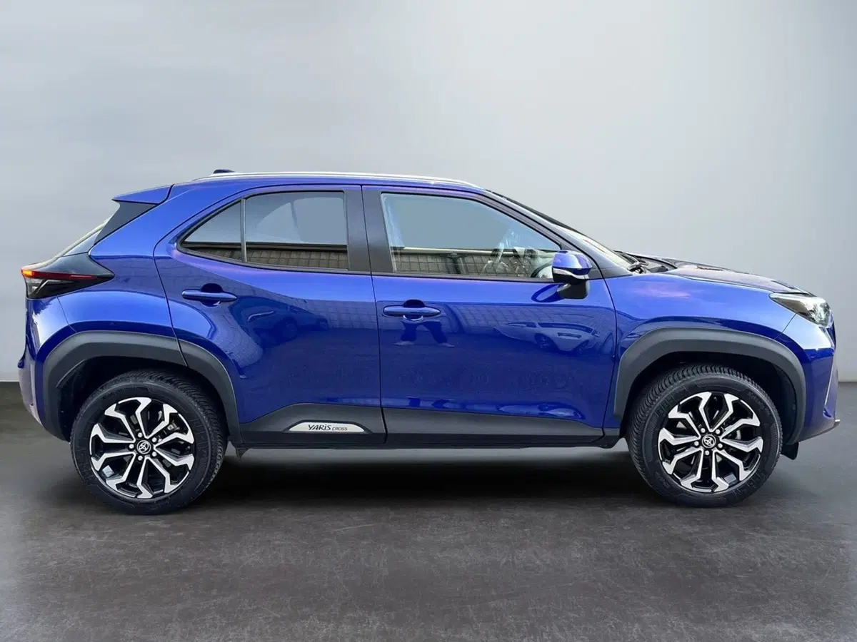 Toyota Yaris Cross usata a Modena (5)