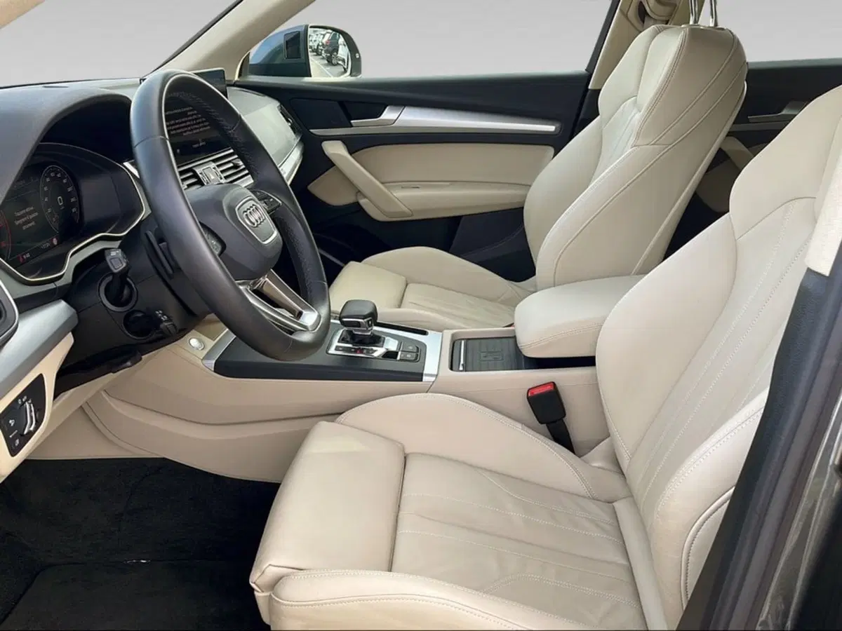Audi Q5 Sportback usata a Livorno (10)