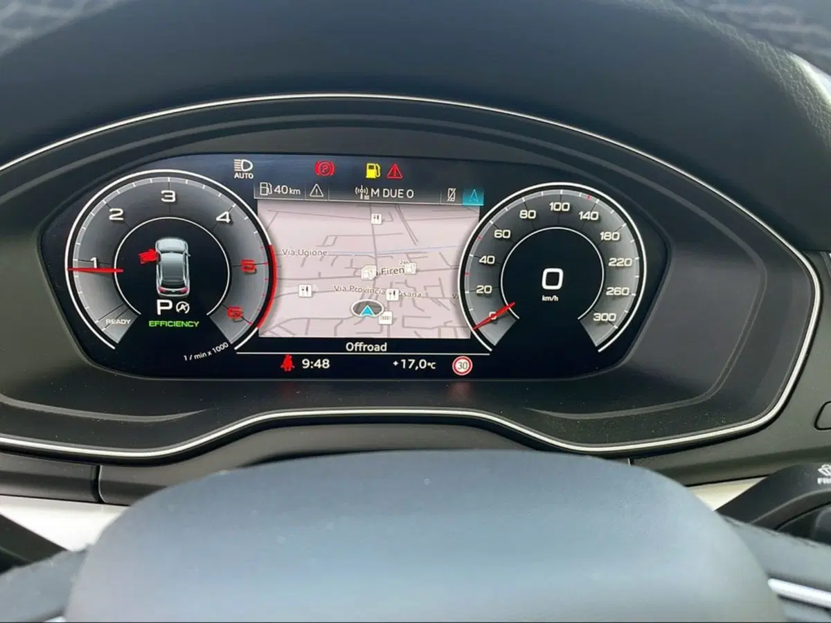 Audi Q5 Sportback usata a Livorno (12)