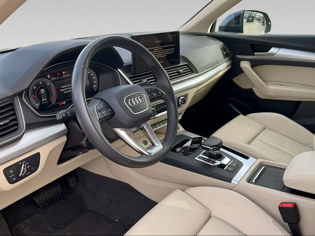 Audi Q5 Sportback usata a Livorno (15)