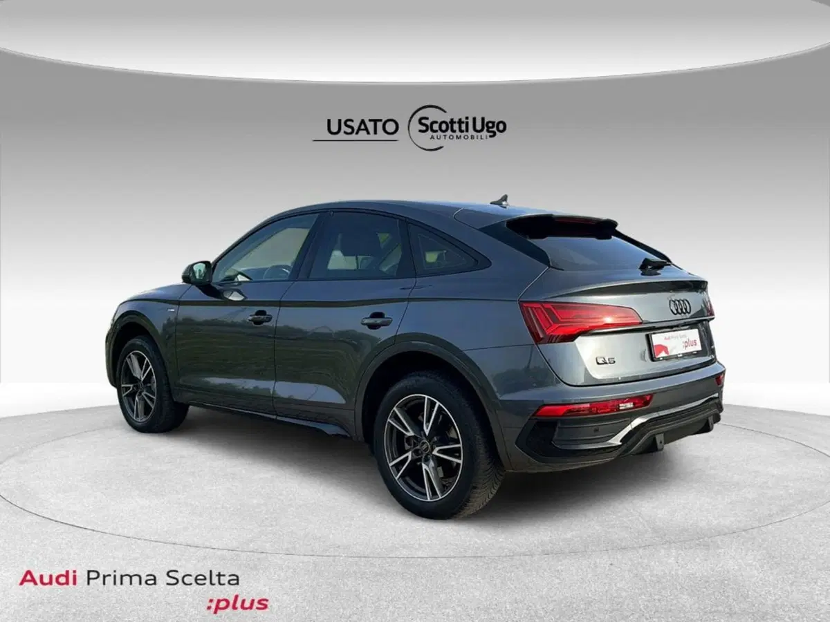 Audi Q5 Sportback usata a Livorno (3)