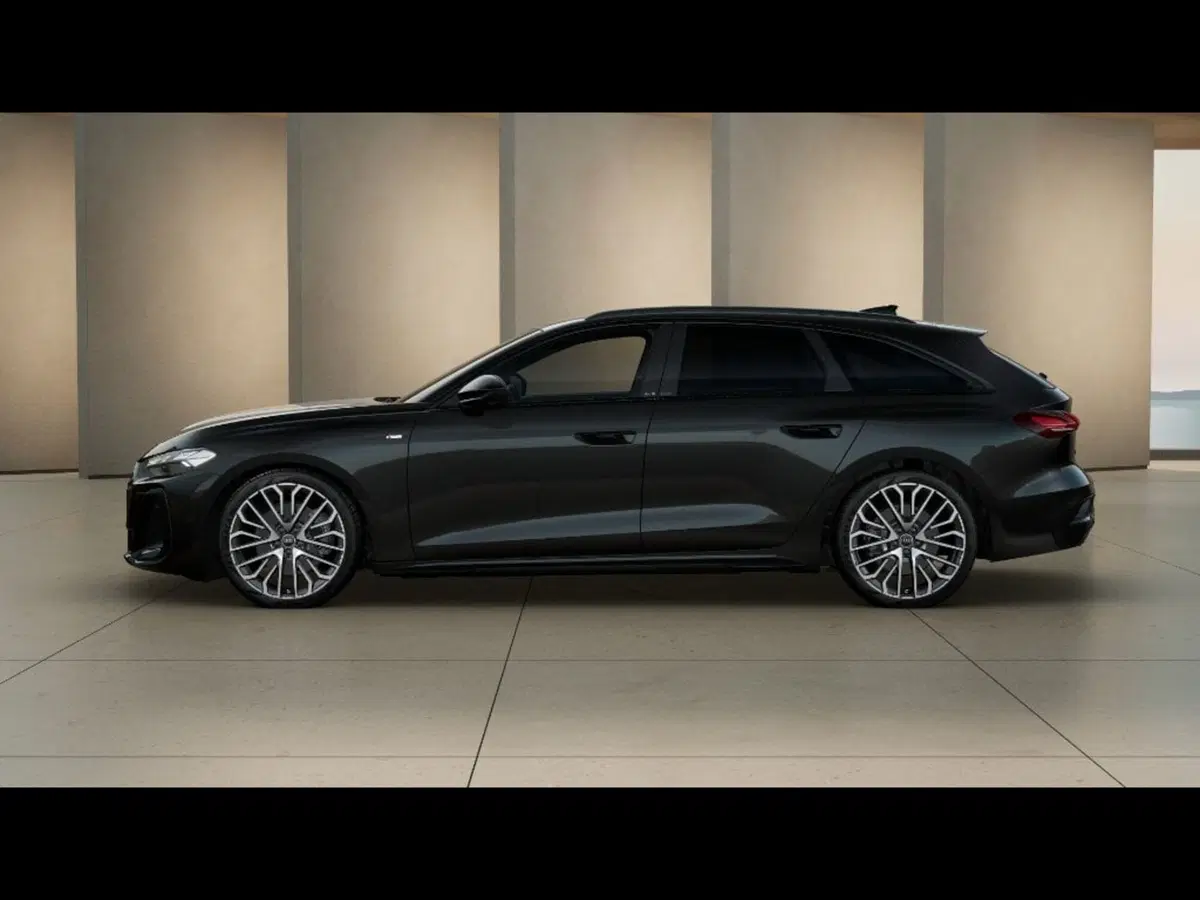 Audi A5 Avant nuova a Livorno (3)