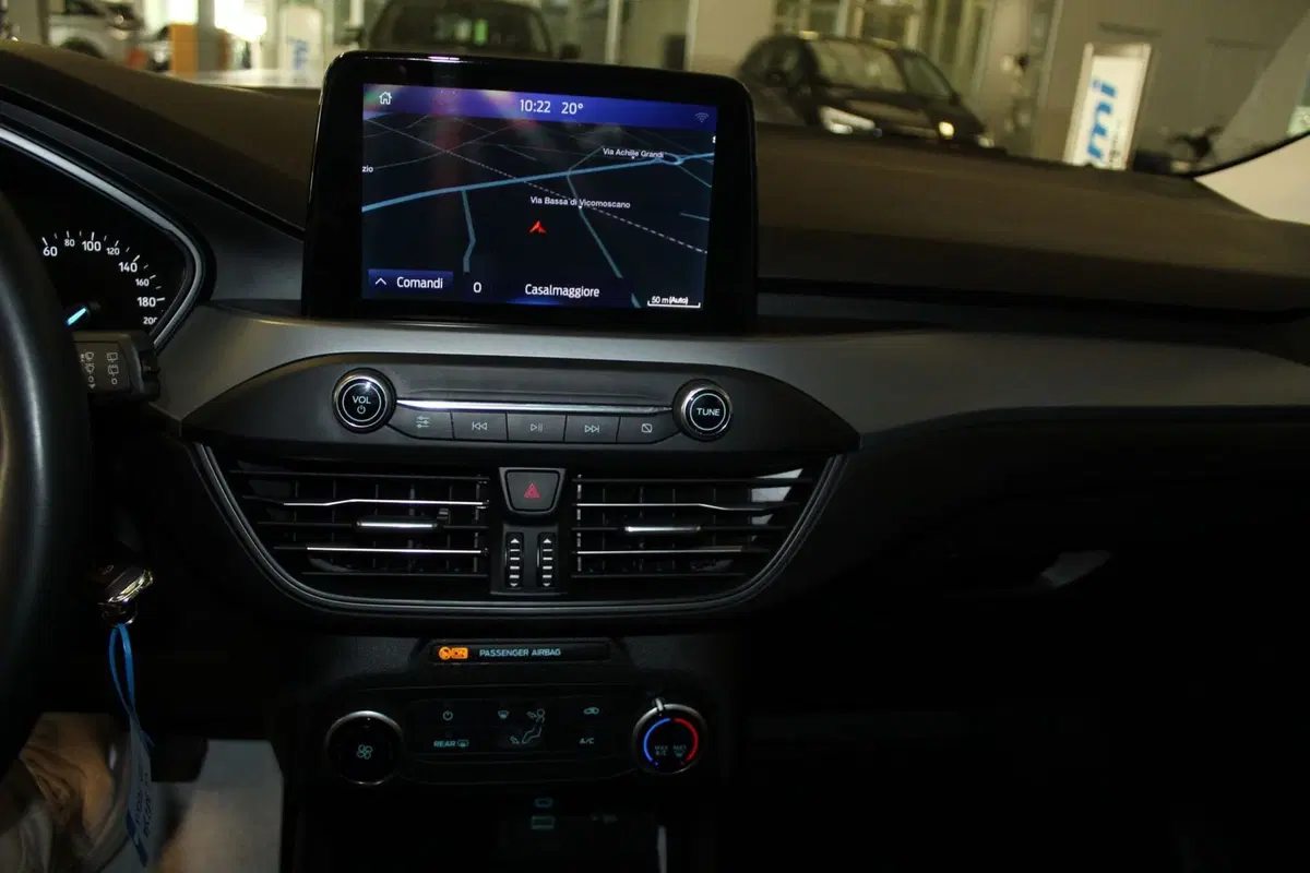 Ford Focus Station Wagon usata a Cremona (11)