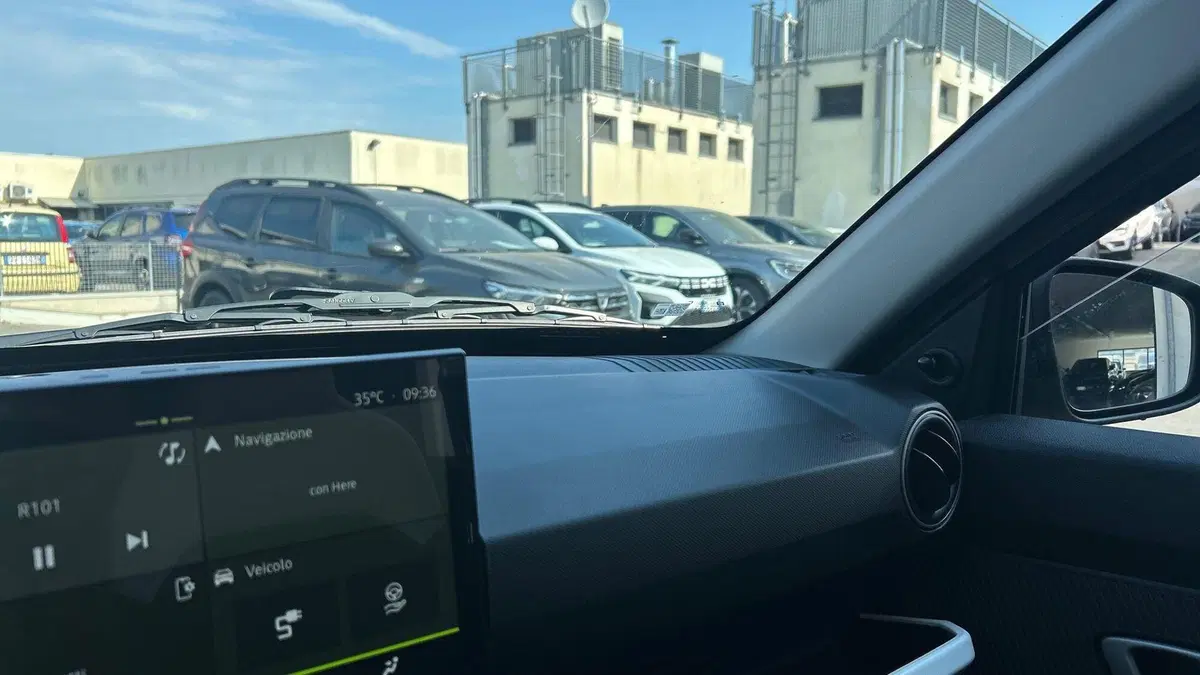 Dacia Spring usata a Parma (14)