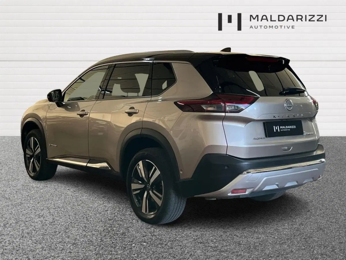 Nissan X-Trail usata a Bari (4)