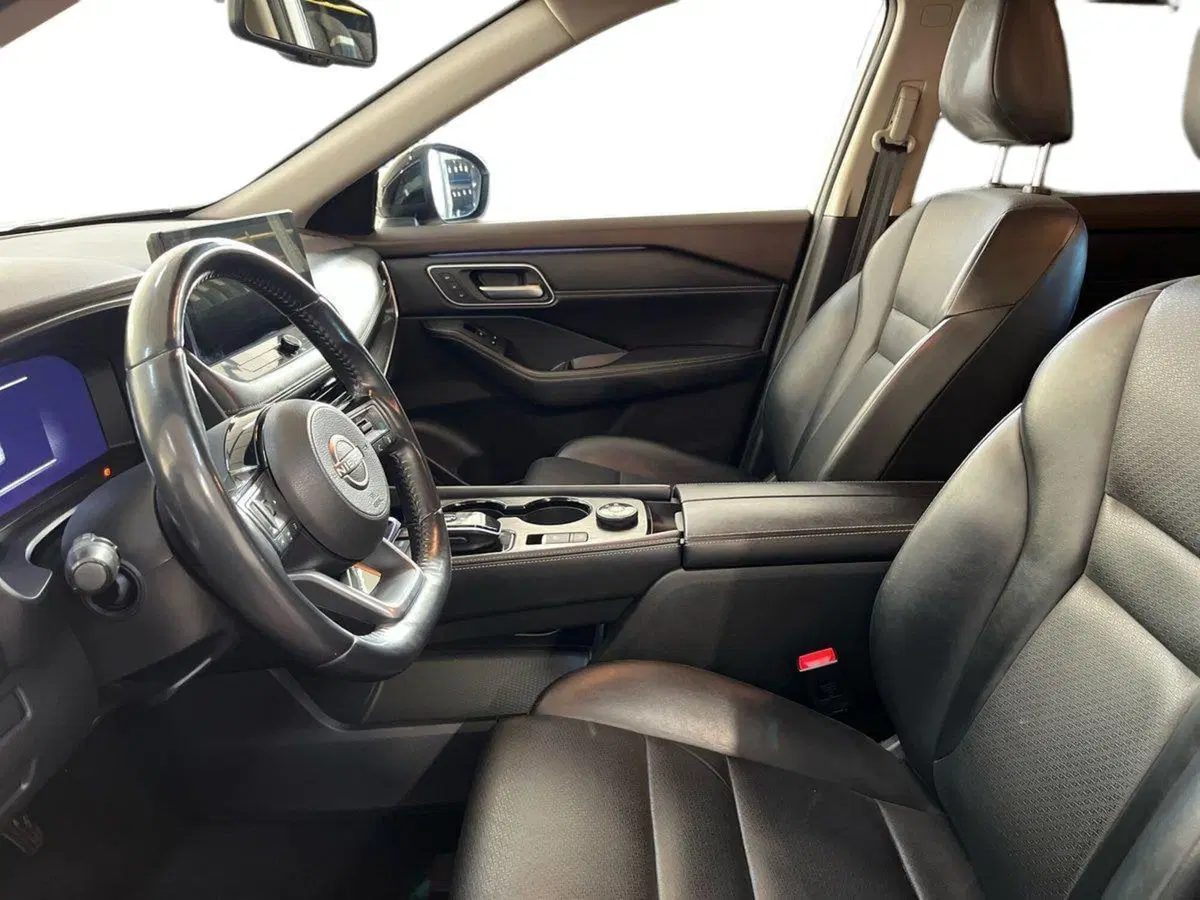Nissan X-Trail usata a Bari (7)