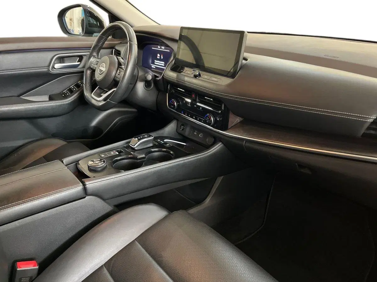 Nissan X-Trail usata a Bari (9)
