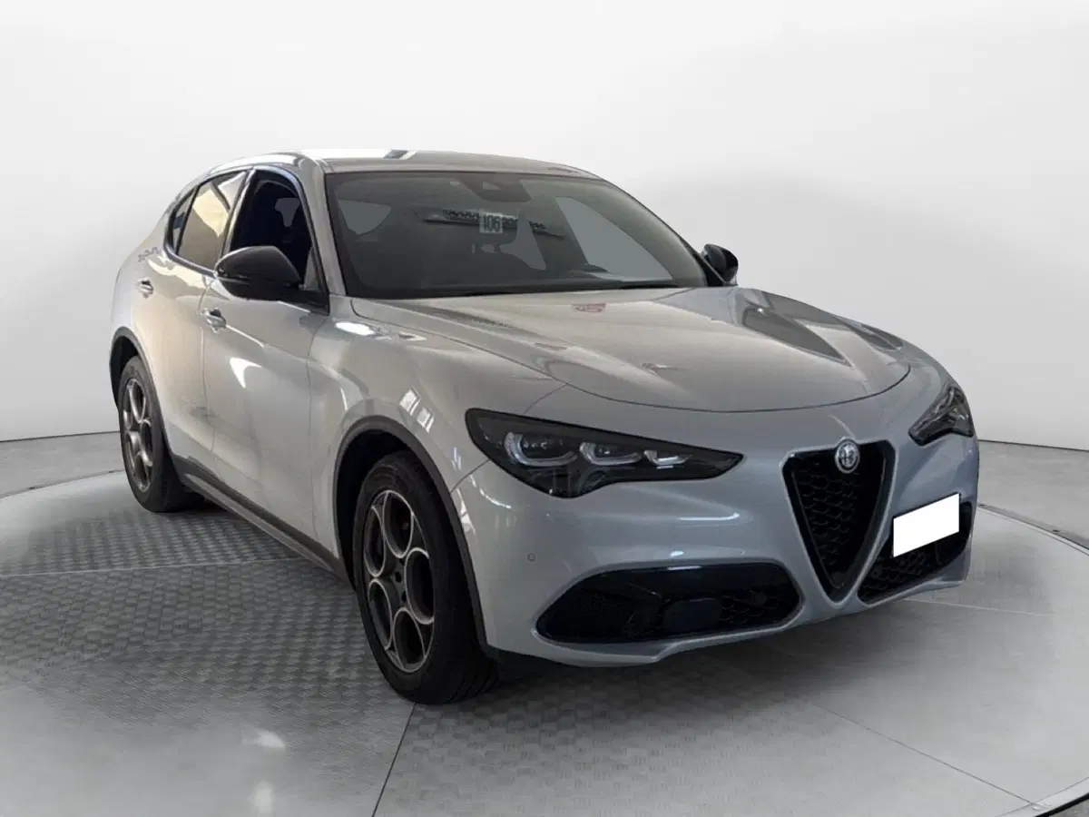 Alfa Romeo Stelvio usata a Pisa