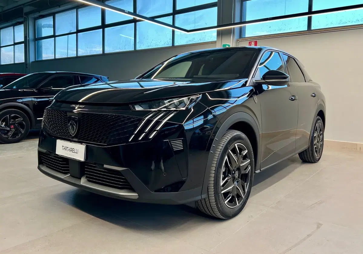 Peugeot 3008 usata a Bari (3)