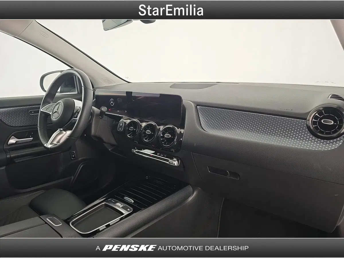 Mercedes-Benz GLA SUV usata a Bologna (16)