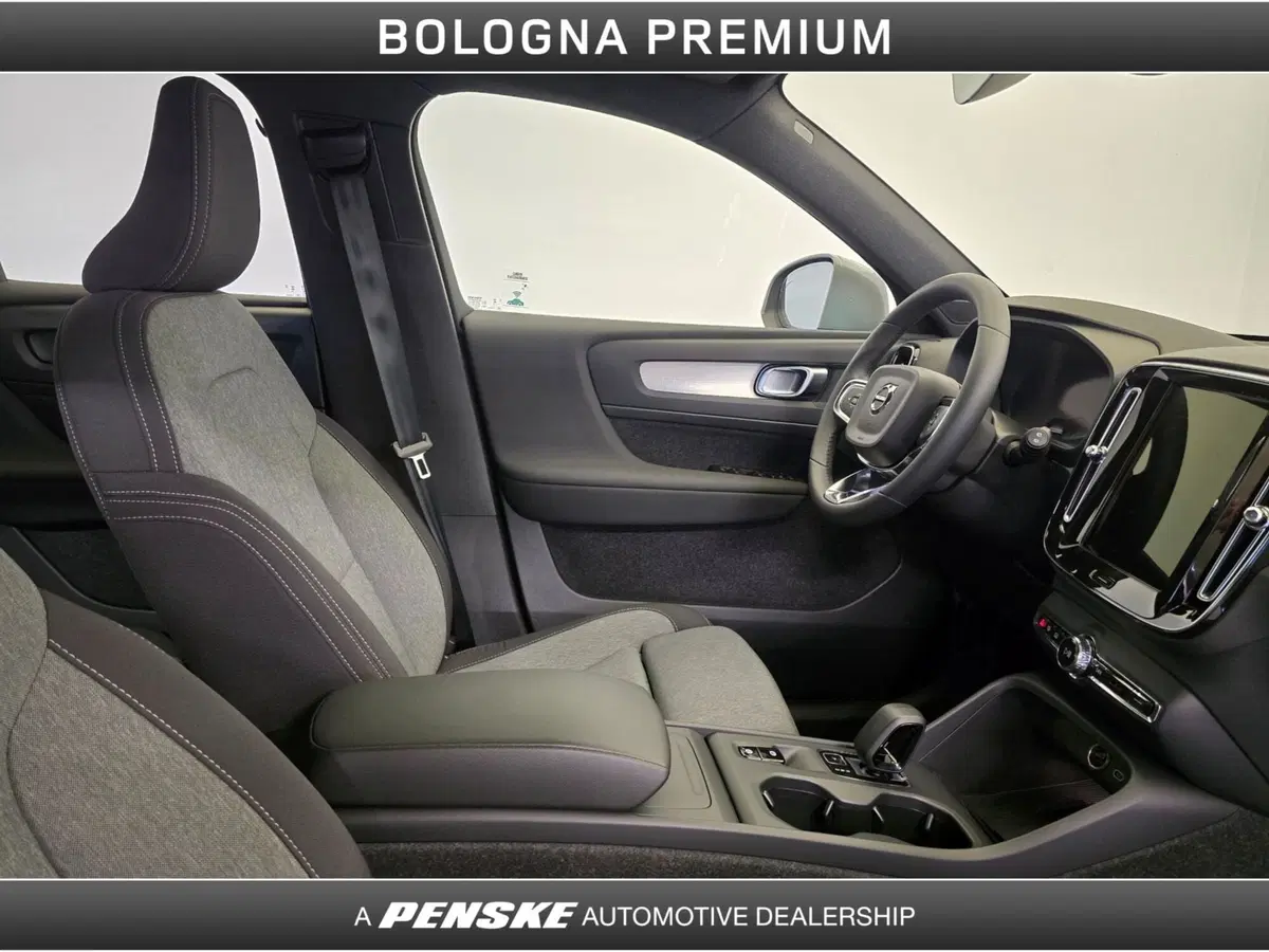 Volvo XC40 usata a Bologna (3)