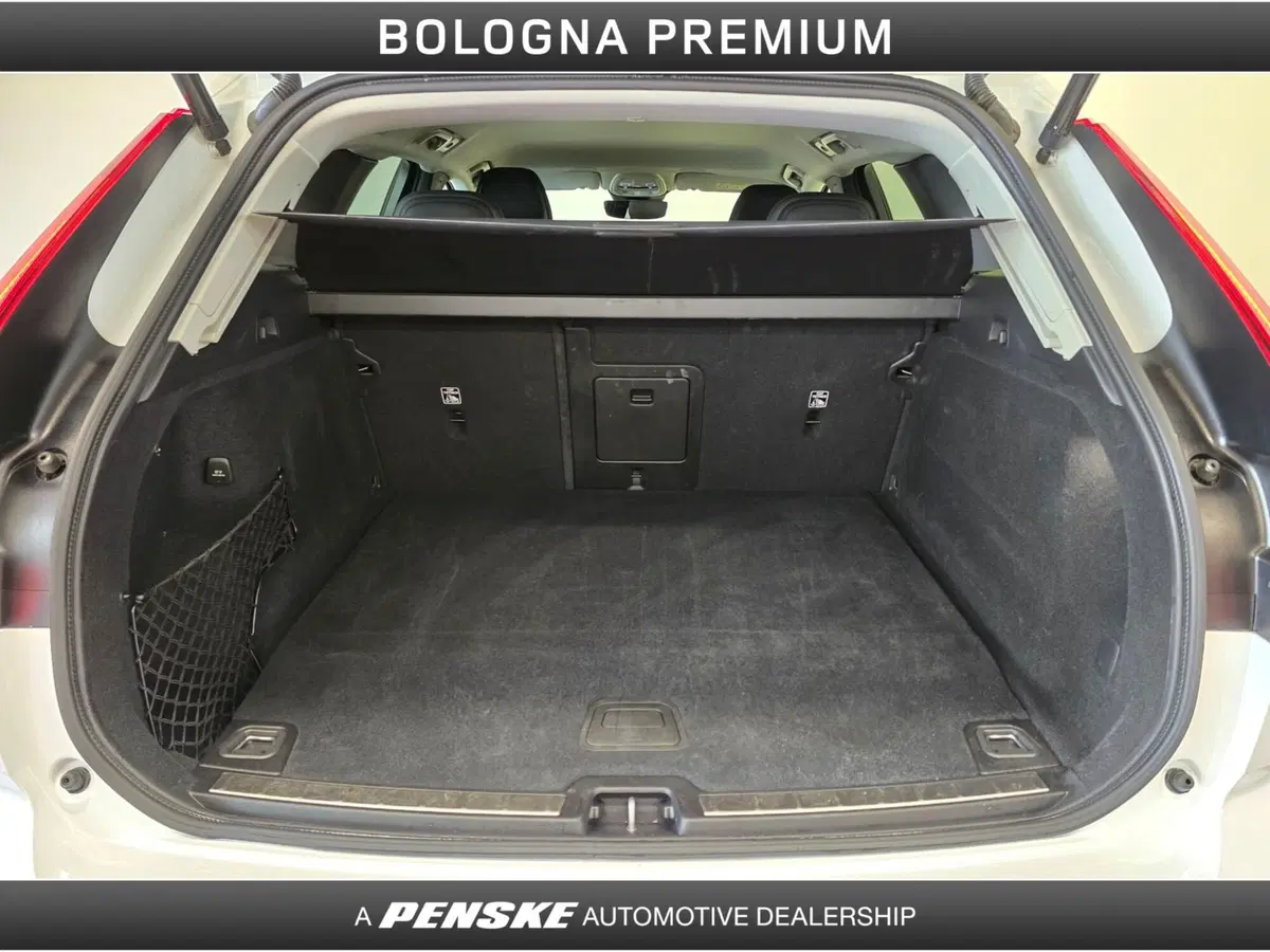 Volvo XC60 usata a Bologna (10)