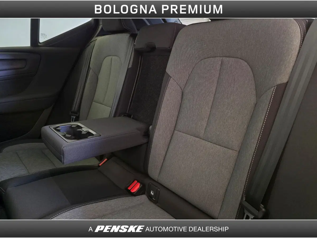 Volvo XC40 usata a Bologna (16)