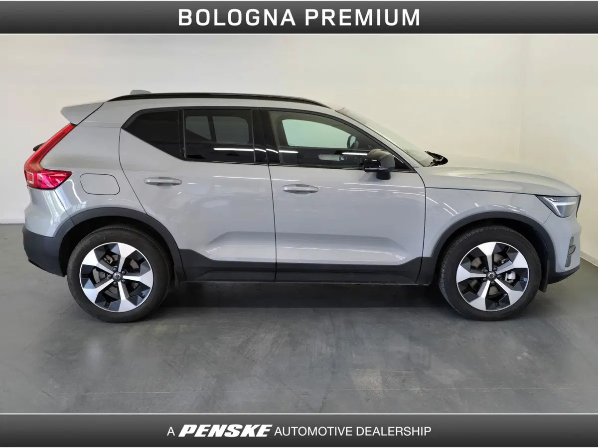 Volvo XC40 usata a Bologna (6)