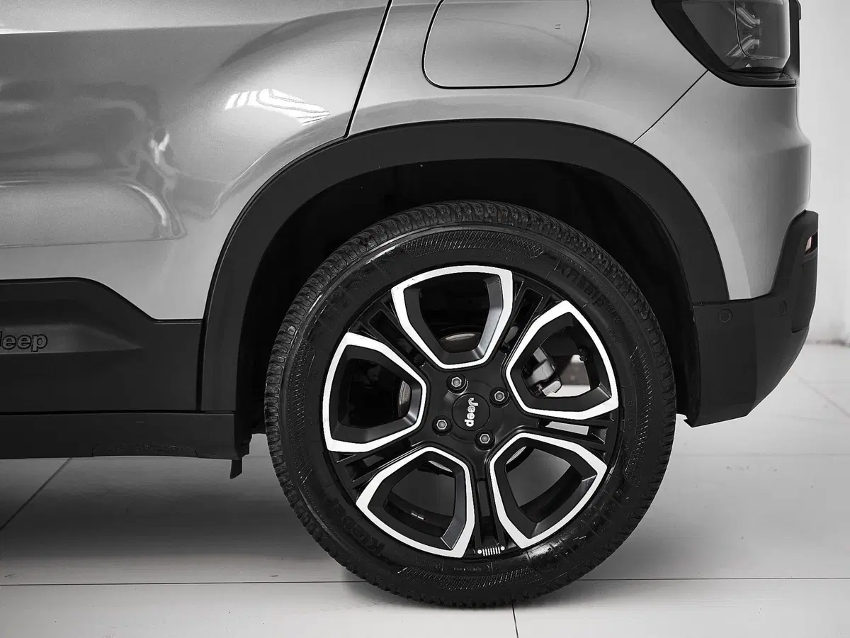 Jeep Avenger usata a Prato (4)