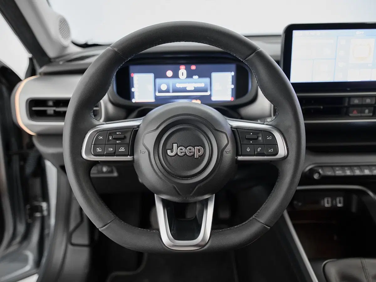 Jeep Avenger usata a Prato (8)