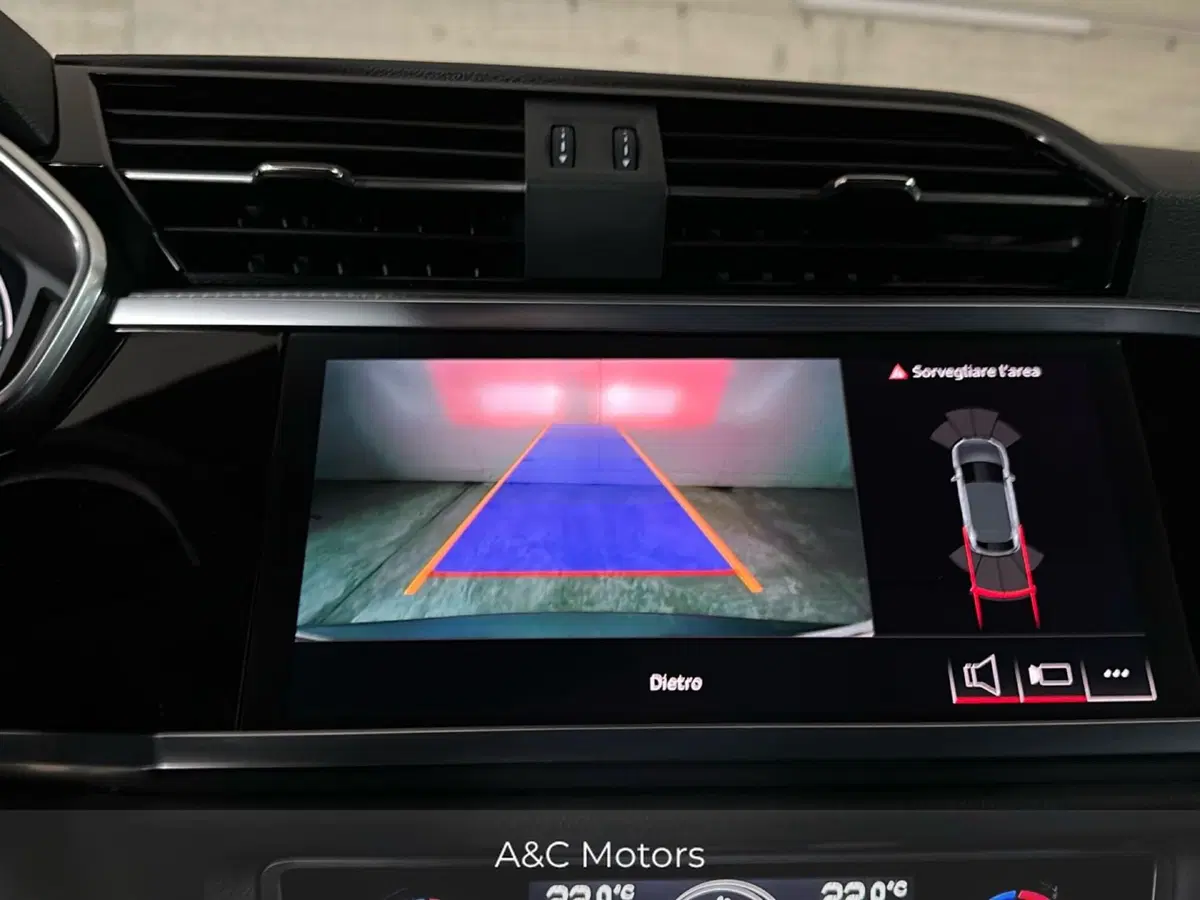 Audi Q3 Sportback usata a Napoli (14)