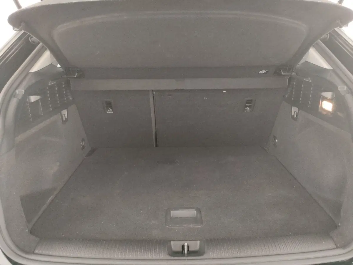 Audi Q2 usata a Napoli (10)
