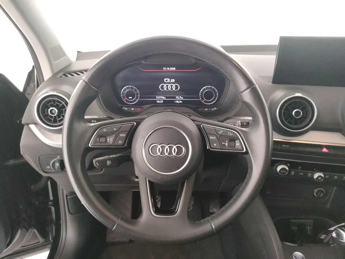 Audi Q2 usata a Napoli (14)