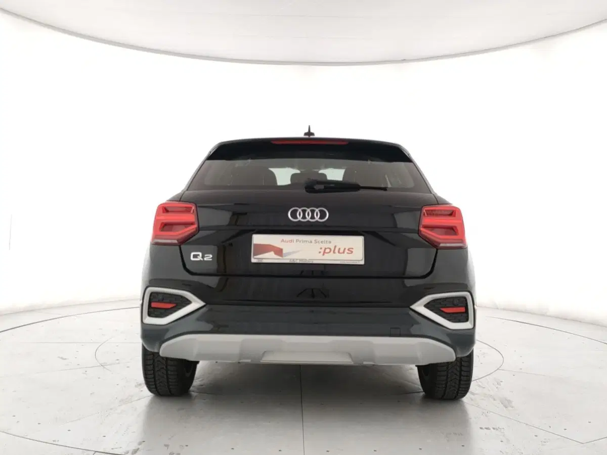 Audi Q2 usata a Napoli (4)