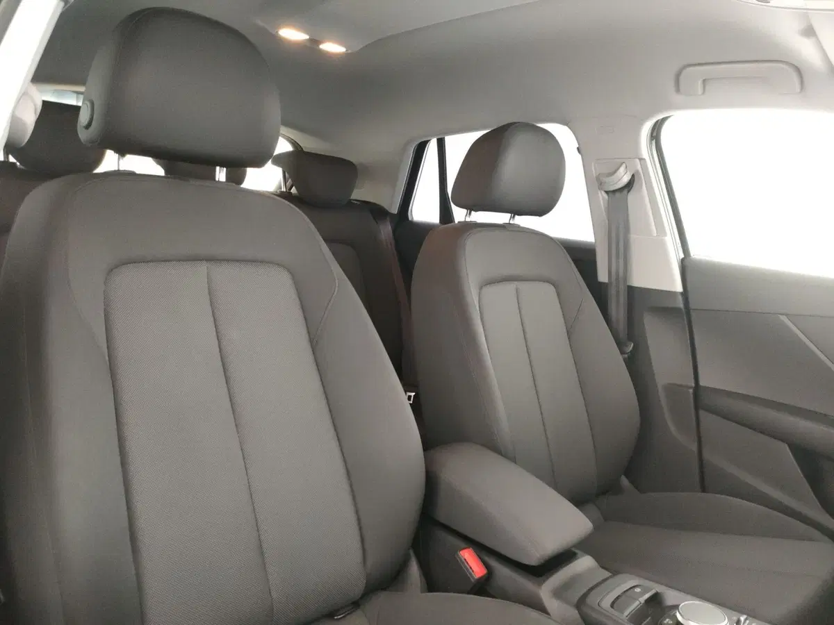 Audi Q2 usata a Napoli (8)