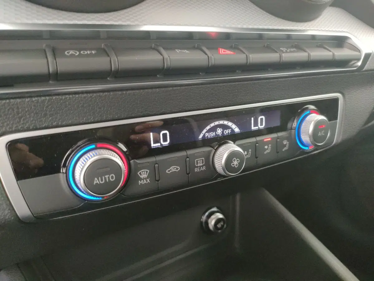 Audi Q2 nuova a Napoli (17)