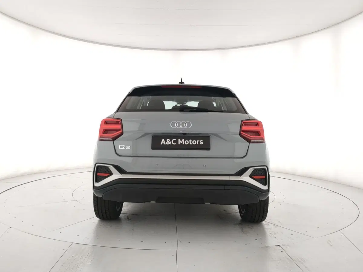 Audi Q2 nuova a Napoli (5)