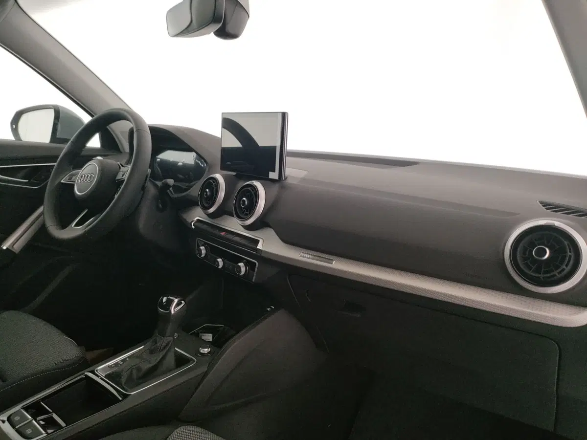 Audi Q2 nuova a Napoli (7)
