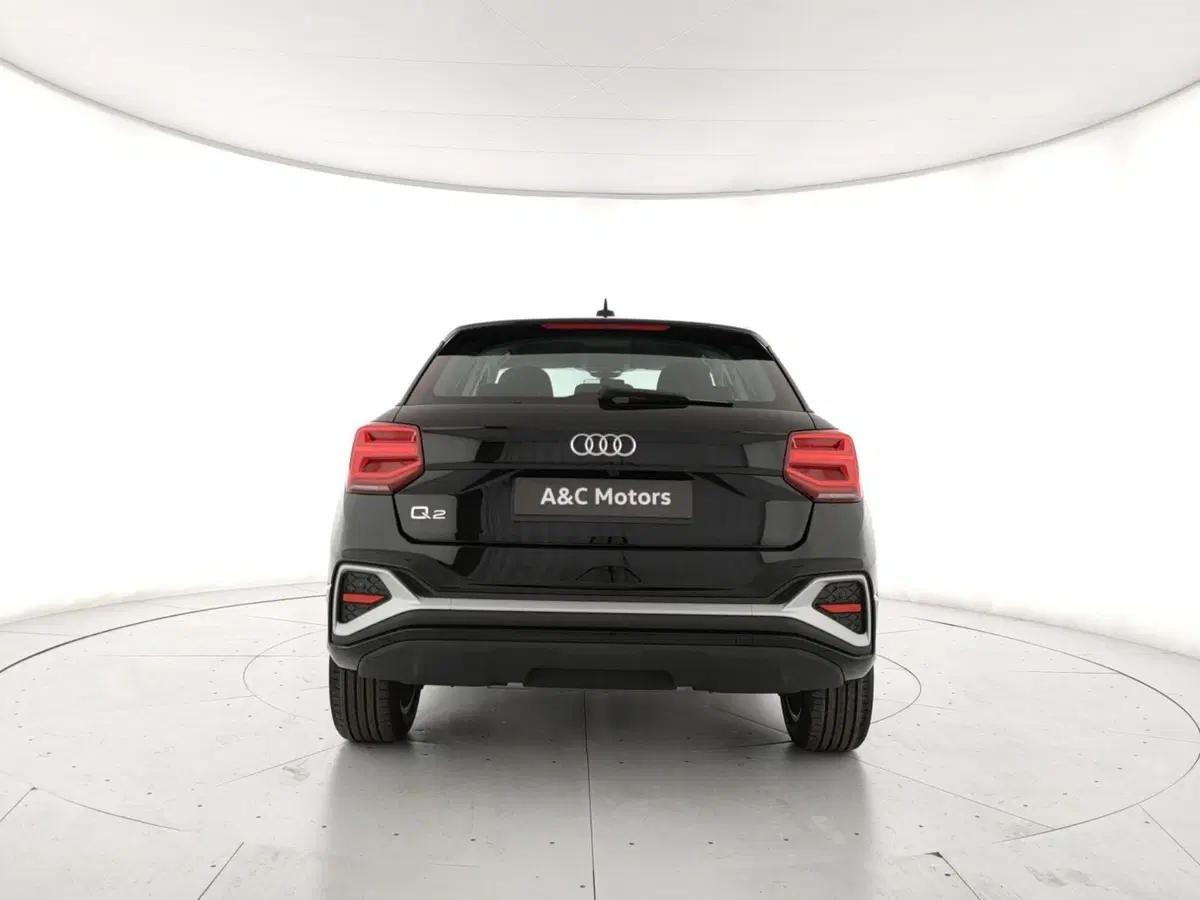 Audi Q2 nuova a Napoli (4)