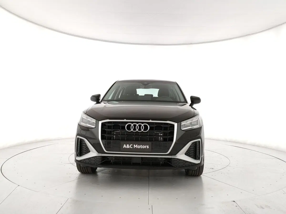Audi Q2 nuova a Napoli (5)